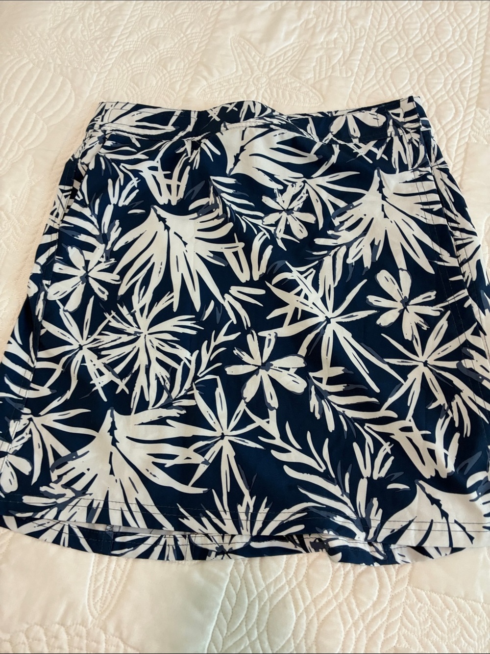 Rip Skirt in Navy and White Floral
